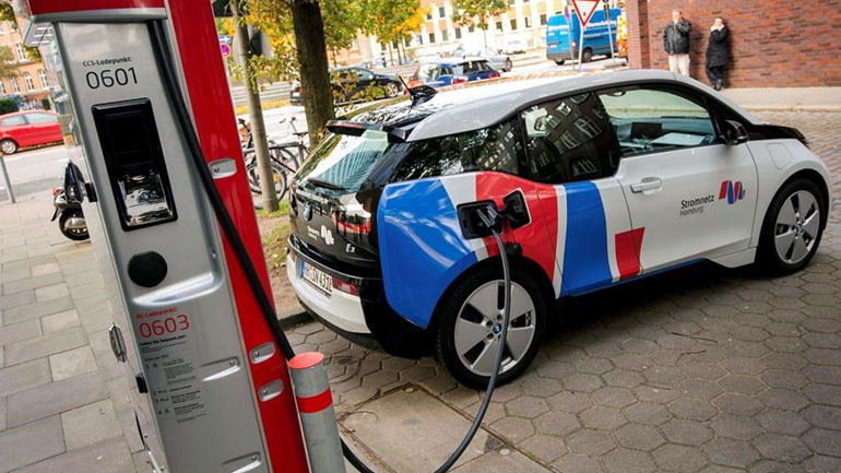 Στη Γερμανία πουλήθηκαν 17.574 ηλεκτρικά οχήματα σε τρεις μήνες!